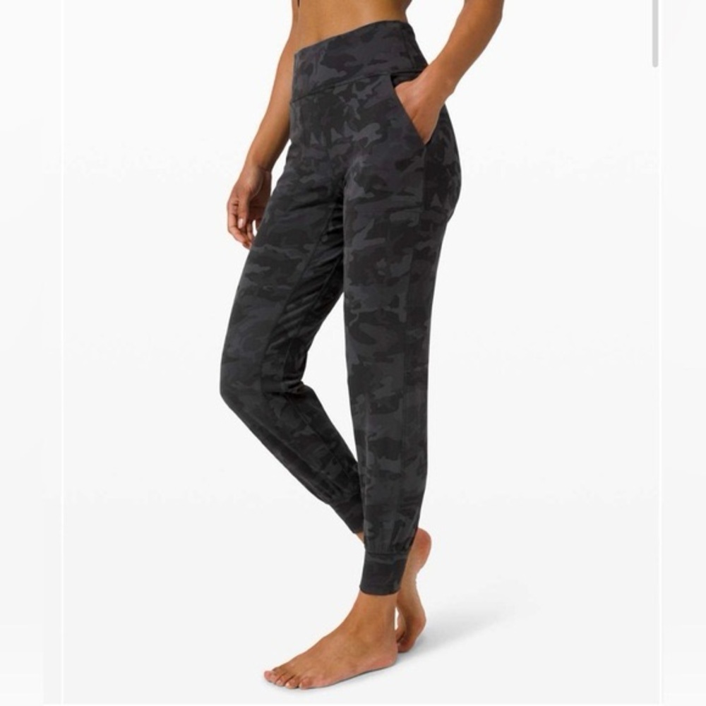 lululemon athletica align leggings 28
